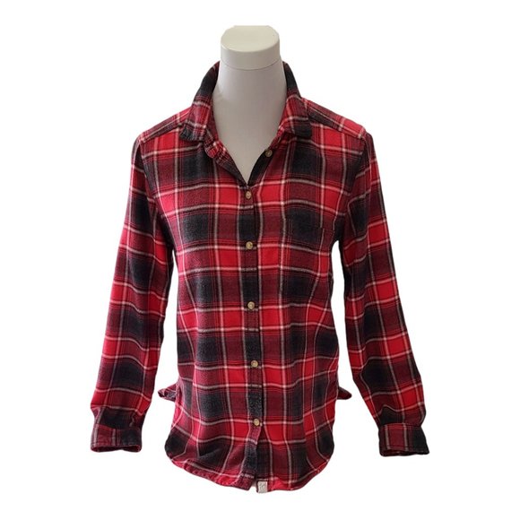 American Eagle Outfitters Tops - AE Red Flannel Boyfriend Fit Button Up - Size Small